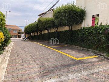 CASA DE VENTA AL NORTE DE QUITO ELOY ALFARO CARCELEN
