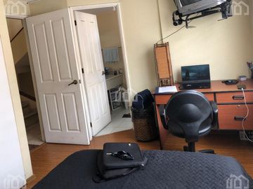 CASA DE VENTA AL NORTE DE QUITO ELOY ALFARO CARCELEN