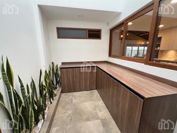 CASA EN VENTA  DE UNA SOLA PLANTA AMOBLADA SECTOR RIO AMARILLO