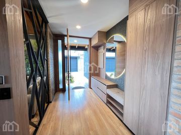 CASA EN VENTA  DE UNA SOLA PLANTA AMOBLADA SECTOR RIO AMARILLO