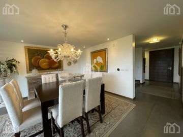 CASA DE VENTA EN CUMBAYA