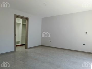 CASA DE VENTA TUMBACO