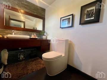 CASA VENTA EL CONDADO