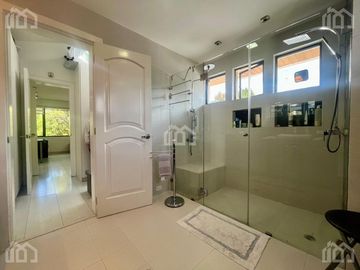 CASA VENTA EL CONDADO