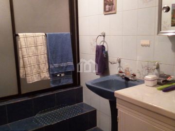 CASA RENTERA DE VENTA SECTOR LAS CASAS