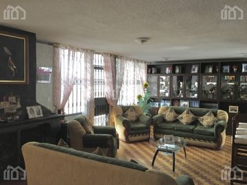 CASA RENTERA DE VENTA SECTOR LAS CASAS
