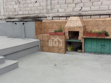 CASA RENTERA DE VENTA SECTOR LAS CASAS