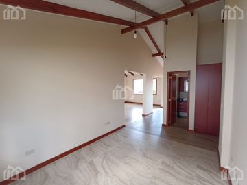 CASA DE UNA PLANTA EN VENTA   EN TUMBACO SECTOR LA VIÑA ALTA