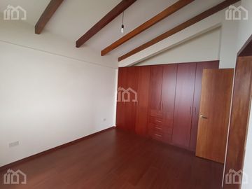 CASA DE UNA PLANTA EN VENTA   EN TUMBACO SECTOR LA VIÑA ALTA