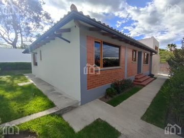 CASA DE UNA PLANTA EN VENTA   EN TUMBACO SECTOR LA VIÑA ALTA