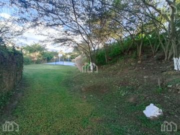 CASA DE UNA PLANTA EN VENTA   EN TUMBACO SECTOR LA VIÑA ALTA