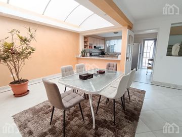 CASA EN VENTA SECTOR EL CONDADO