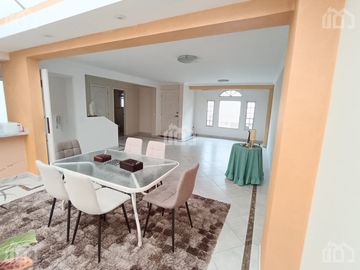CASA EN VENTA SECTOR EL CONDADO