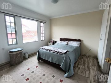 CASA EN VENTA SECTOR EL CONDADO