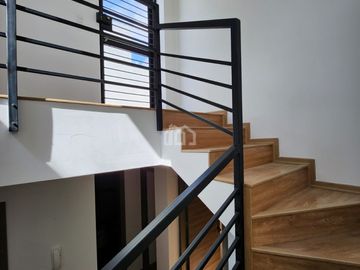 CASA DE VENTA  SECTOR CALDERON