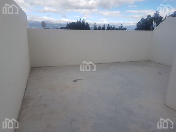 CASA DE VENTA  SECTOR CALDERON