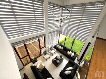 CASA MODERNA Y LOCAL COMERCIAL EN VENTA SECTOR SAN JOAQUIN AUTOPISTA MEDIO EJIDO