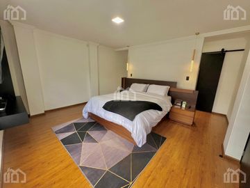 CASA MODERNA Y LOCAL COMERCIAL EN VENTA SECTOR SAN JOAQUIN AUTOPISTA MEDIO EJIDO