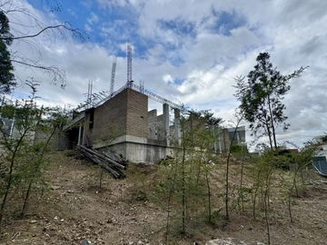 DE OPORTUNIDAD TERRENO DE VENTA EN NAYON URBANIZACION JUAN MONTALVO