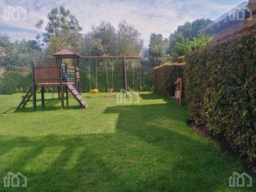 DEPARTAMENTO DE VENTA EN CUMBAYÁ