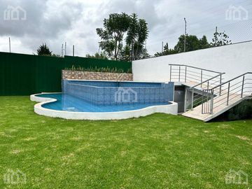 CASA DE VENTA EN TUMBACO DE OPORTUNIDAD