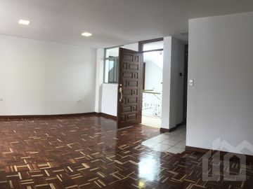 CASA DE VENTA EN CARCELEN