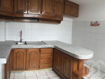CASA DE VENTA EN CARCELEN
