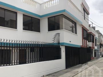 CASA DE VENTA EN CARCELEN