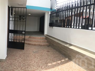 CASA DE VENTA EN CARCELEN
