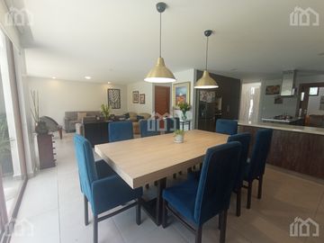 CASA DE VENTA EN TUMBACO ARENAL