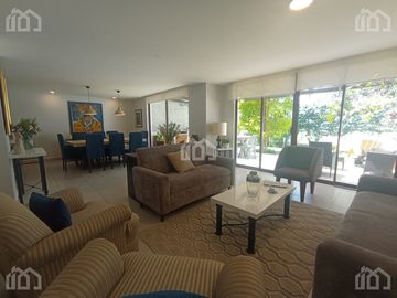 CASA DE VENTA EN TUMBACO ARENAL