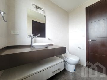 DEPARTAMENTO EN VENTA SECTOR EL BOSQUE