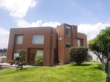 VENTA CASA SECTOR CALDERÓN