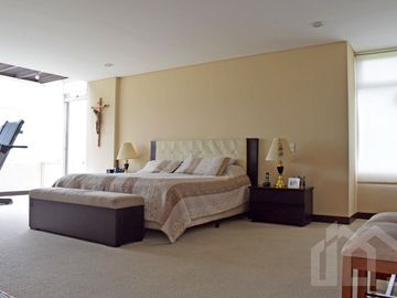 CASA DE VENTA EN CUMBAYA SECTOR COLEGIO ALEMAN