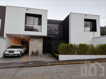CASA EN VENTA SECTOR MACHANGARA