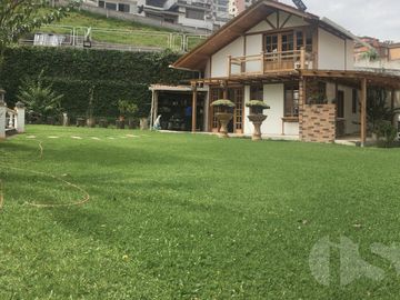 CASA DE VENTA EN URBANIZACION SECTOR NORTE EL CONDADO