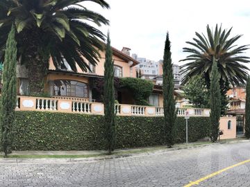 CASA DE VENTA EN URBANIZACION SECTOR NORTE EL CONDADO