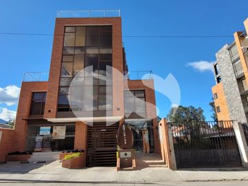 DEPARTAMENTO DE VENTA CON TERRAZA SECTOR PUERTAS DEL SOL