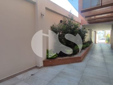 DEPARTAMENTO DE VENTA CON TERRAZA SECTOR PUERTAS DEL SOL