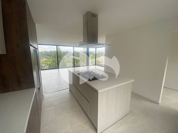 CASA CON DOS DEPARTAMENTOS EN VENTA SECTOR MACHANGARA CUENCA