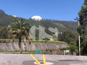 VENTA DE TERRENO IDEAL PARA PROYECTO EN CUMBAYA SECTOR SAN JUAN