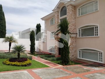DEPARTAMENTO DE VENTA EN CUMBAYA