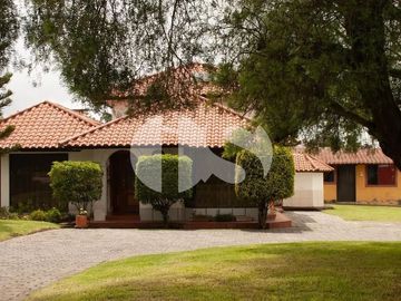 QUINTA EN VENTA  SECTOR DE CALDERÓN
