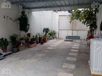 VENTA DE CASA EN MANTA