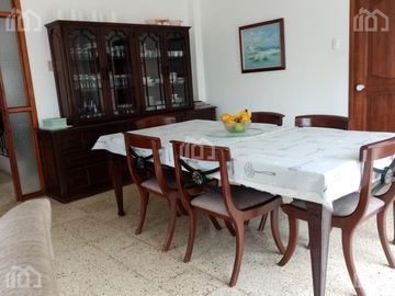 VENTA DE CASA EN MANTA