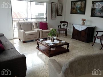 VENTA DE CASA EN MANTA