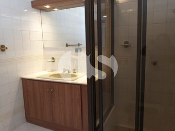 PENTHOUSE  DE VENTA  EN LA GONZÁLEZ SUÁREZ