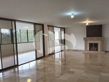PENTHOUSE  DE VENTA  EN LA GONZÁLEZ SUÁREZ