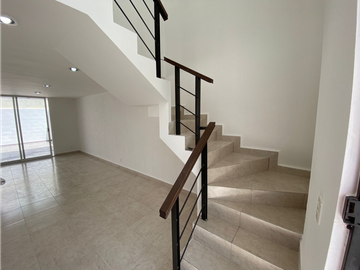 CASA EN VENTA EN EL REFUGIO EL MARQUES QUERETARO GAA