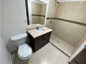CASA EN VENTA EN EL REFUGIO EL MARQUES QUERETARO GAA